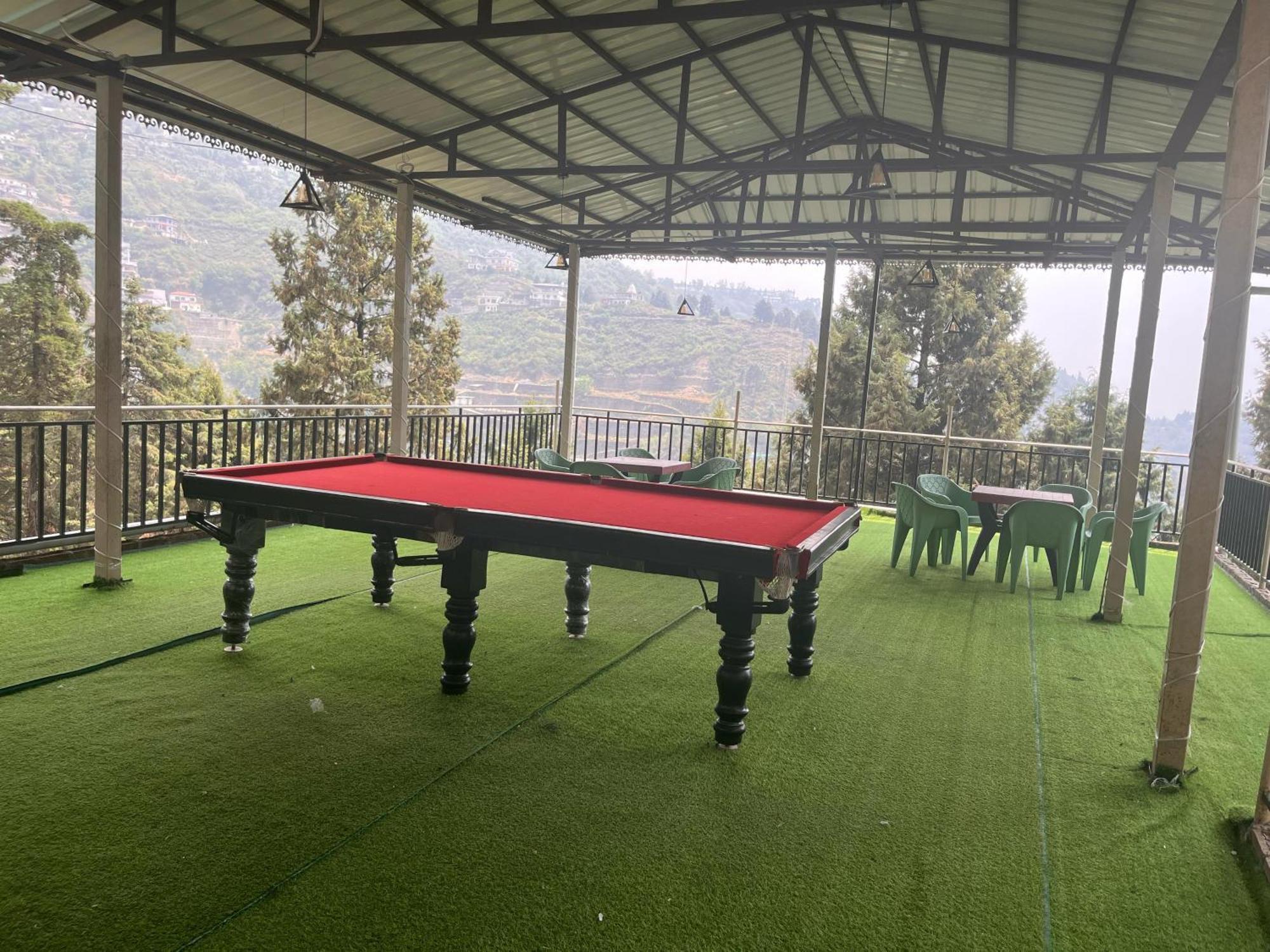 Royal Hill Inn Mussoorie Εξωτερικό φωτογραφία